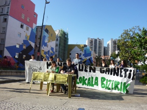 Komunikatu gazteak