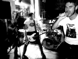 TRIPLE CERO QUE BUENOS SOIS ,JODER!